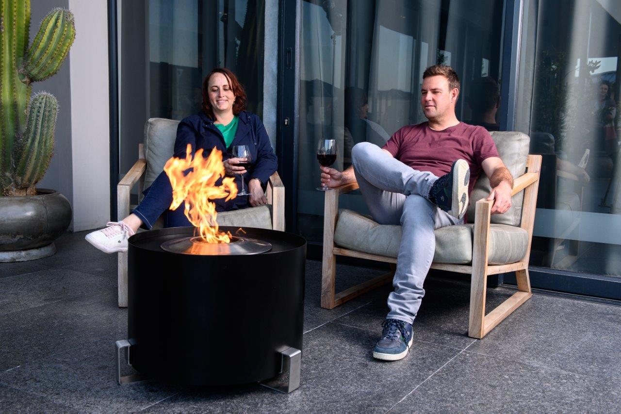 Bio Ethanol Fire Pit with 600mm surround - Image 2